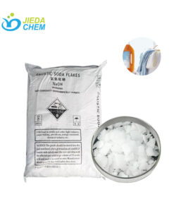 25kg Sodium Hydroxide bag alongside white flakes in steel tray